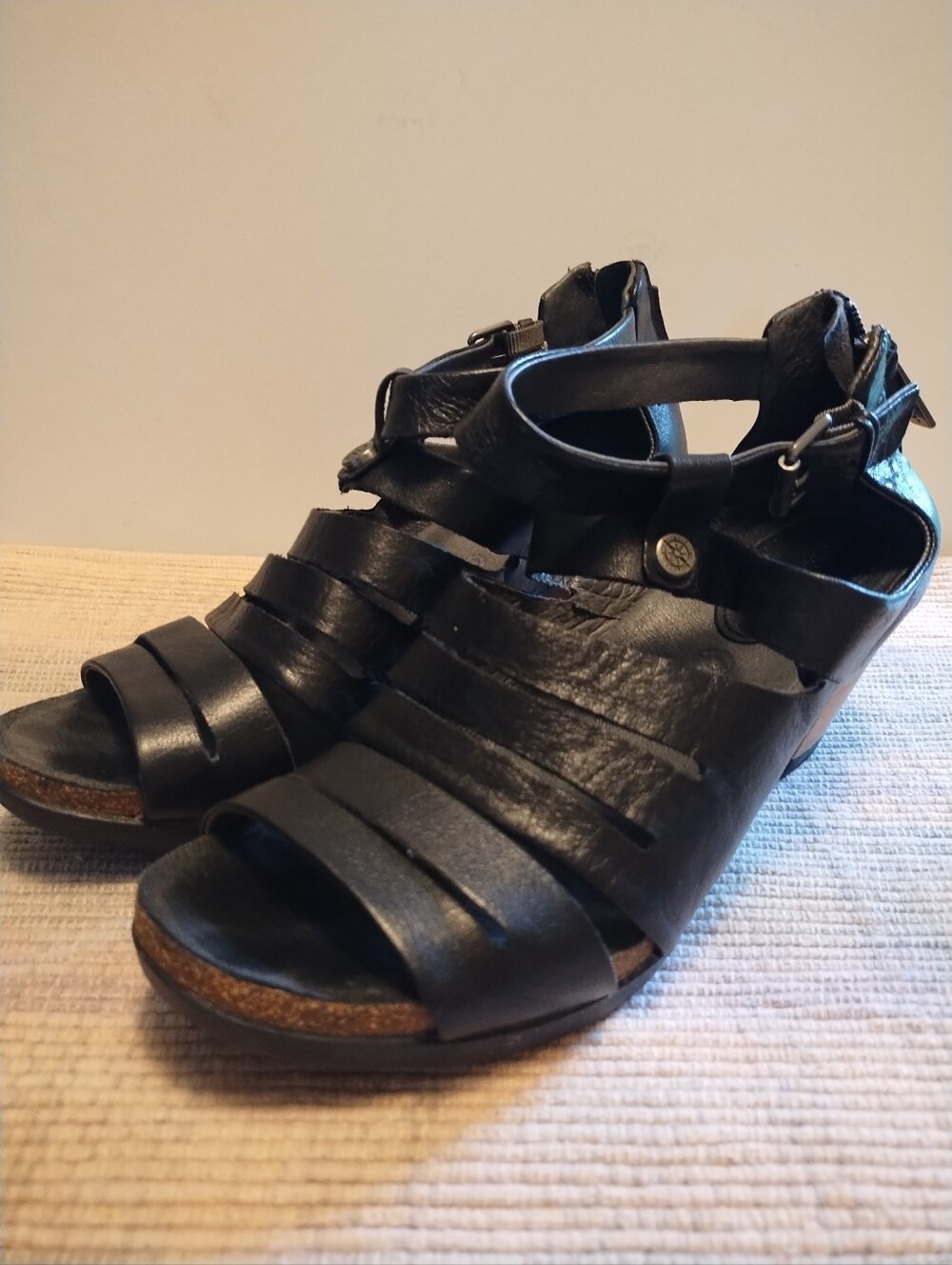 Bussola Black Women's Strappy Leather Sandal Wedge